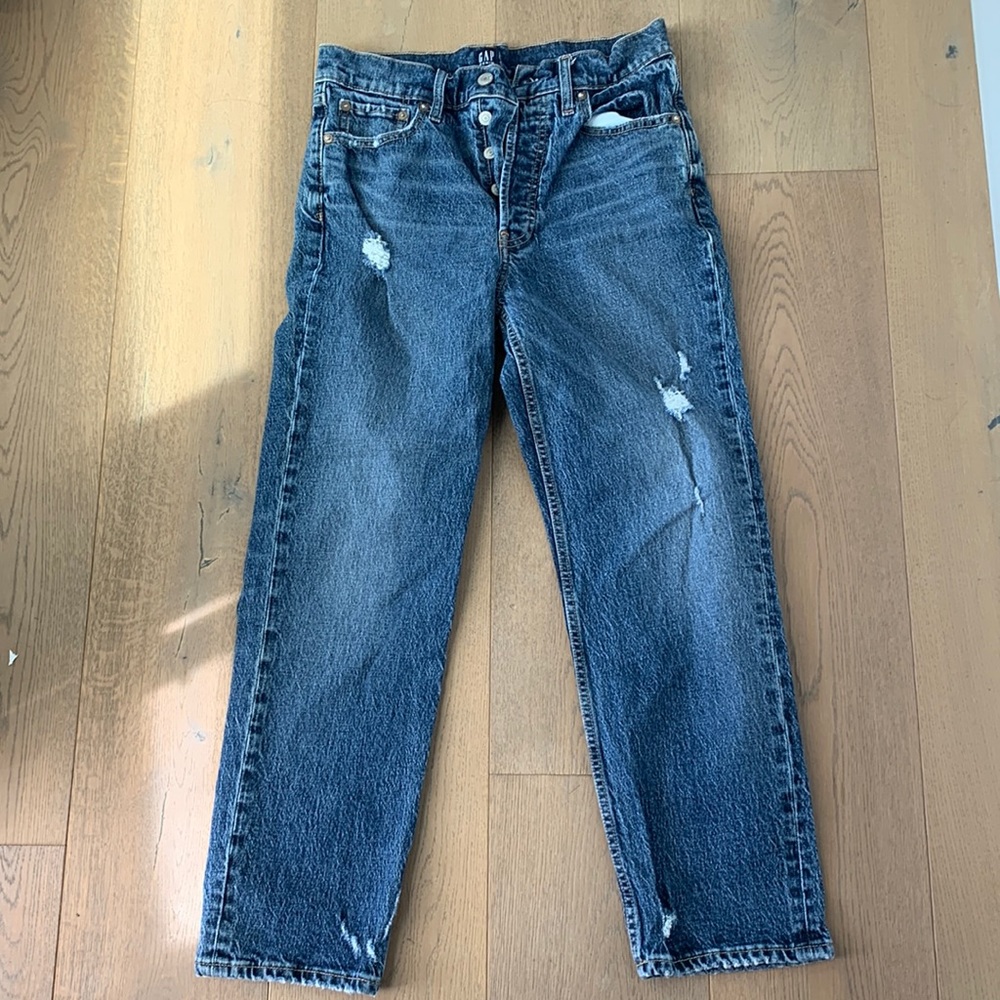 Gap Denim woman’s size 28 dark Wash Cheeky Straight Jeans